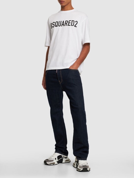 Dsquared2: T-shirt loose fit in cotone con stampa - Bianco - men_1 | Luisa Via Roma
