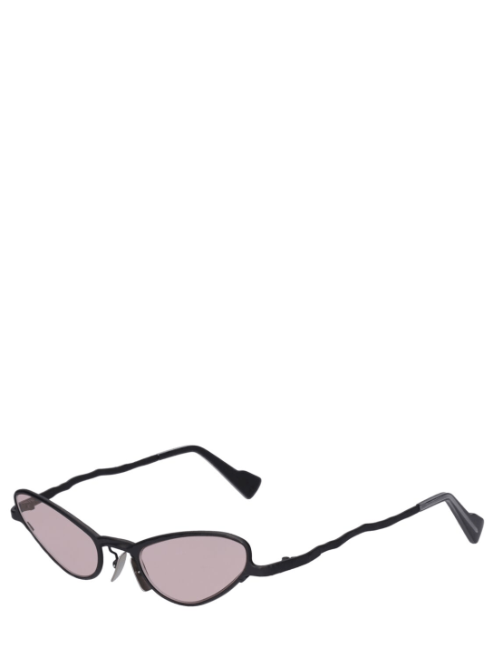 Kuboraum Berlin: Z22 Oval sunglasses - Black/Pink - women_1 | Luisa Via Roma