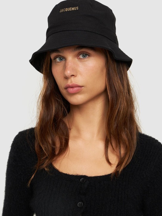 Jacquemus: Le Bob Gadjo cotton logo bucket hat - Black - women_1 | Luisa Via Roma