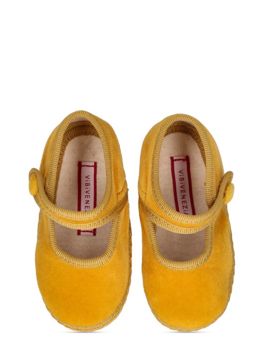 Vibi Venezia: Velvet Mary Jane pre-walker shoes - Yellow - kids-girls_1 | Luisa Via Roma