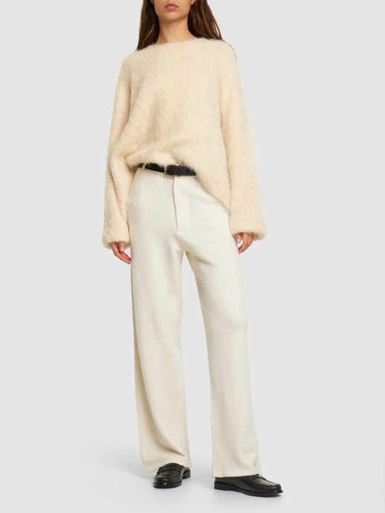 Guest In Residence: Tailored cashmere pants - White - women_1 | Luisa Via Roma