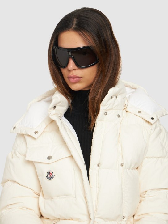 Moncler: Franconia shield太阳镜 - 亮黑色 - women_2 | Luisa Via Roma