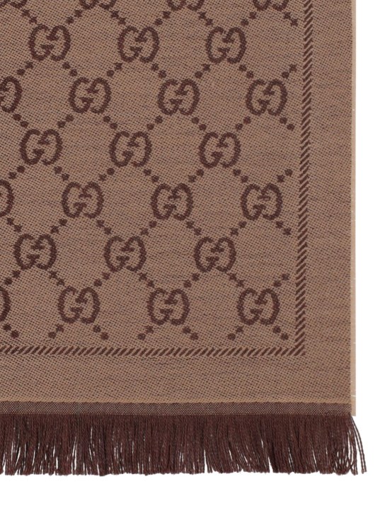 Gucci: GG wool jacquard scarf - Beige - men_1 | Luisa Via Roma