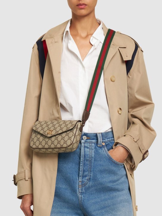 Gucci: Sac porté épaule format mini en toile GG Ophidia - Taupe - women_1 | Luisa Via Roma