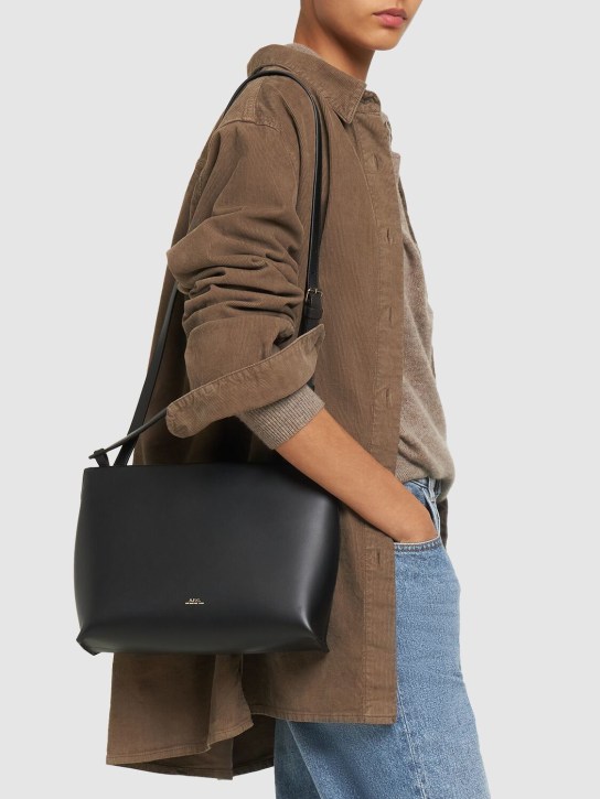 A.P.C.: Borsa Ashley in pelle - women_2 | Luisa Via Roma