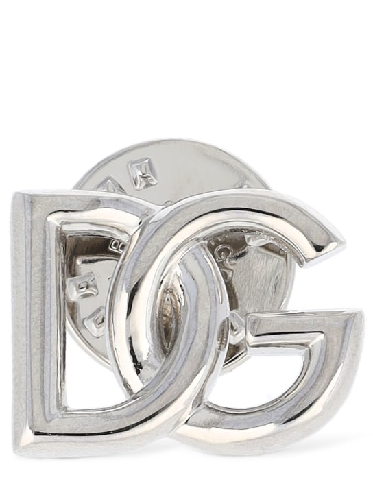 Dolce&Gabbana: Brosche mit DG-Logoanhänger - Silber - men_0 | Luisa Via Roma