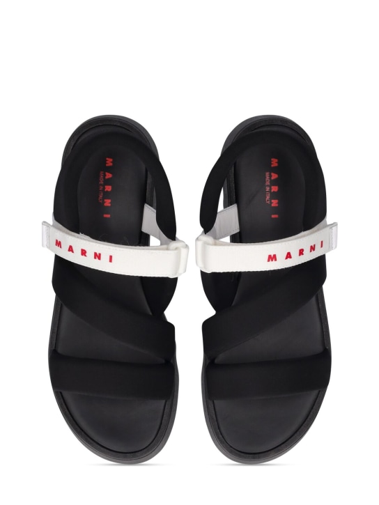 Marni Junior: Sandales en simili-cuir imprimé logo - Noir/Blanc - kids-girls_1 | Luisa Via Roma