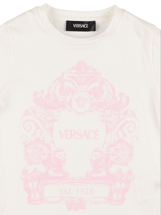 Versace: Logo print cotton jersey t-shirt - Beyaz/Pembe - kids-girls_1 | Luisa Via Roma