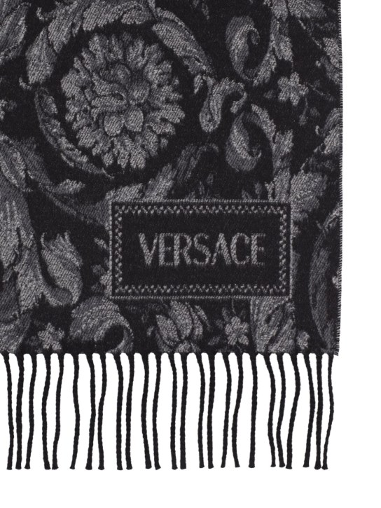 Versace: Überwurf „Barocco Renaissance“ - Schwarz - ecraft_1 | Luisa Via Roma