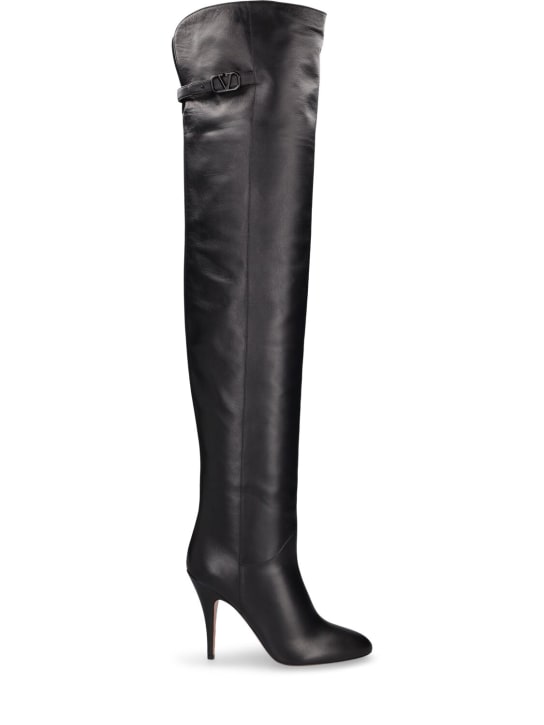 Valentino Garavani: 105mm V logo Signature leather boots - Black - women_0 | Luisa Via Roma