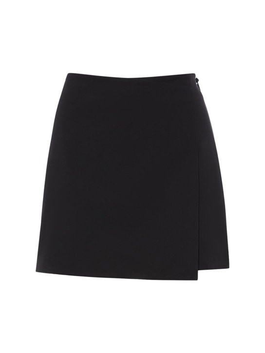 Moncler: Structured tech shorts - ブラック - women_0 | Luisa Via Roma