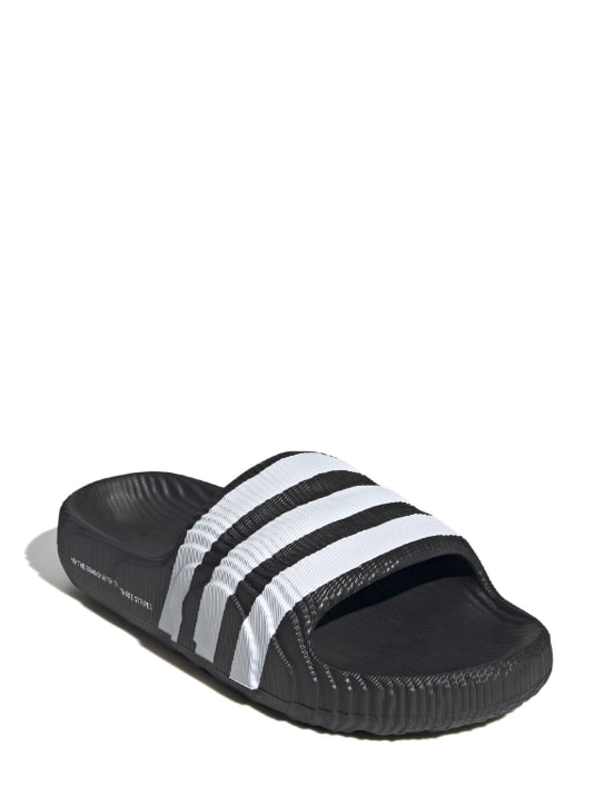 adidas Originals: Adilette 22 slide sandals - Siyah/Beyaz - men_1 | Luisa Via Roma
