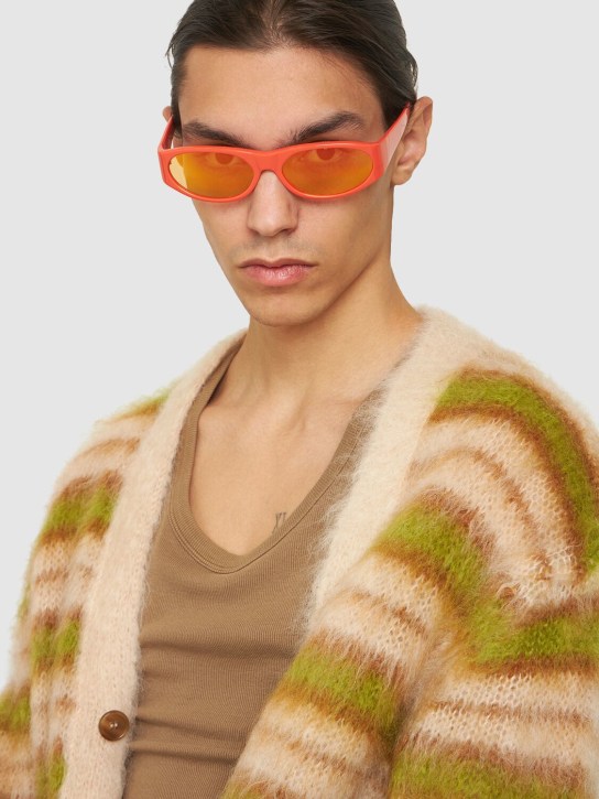 Flatlist Eyewear: Office Eddie Kyu sunglasses - men_2 | Luisa Via Roma