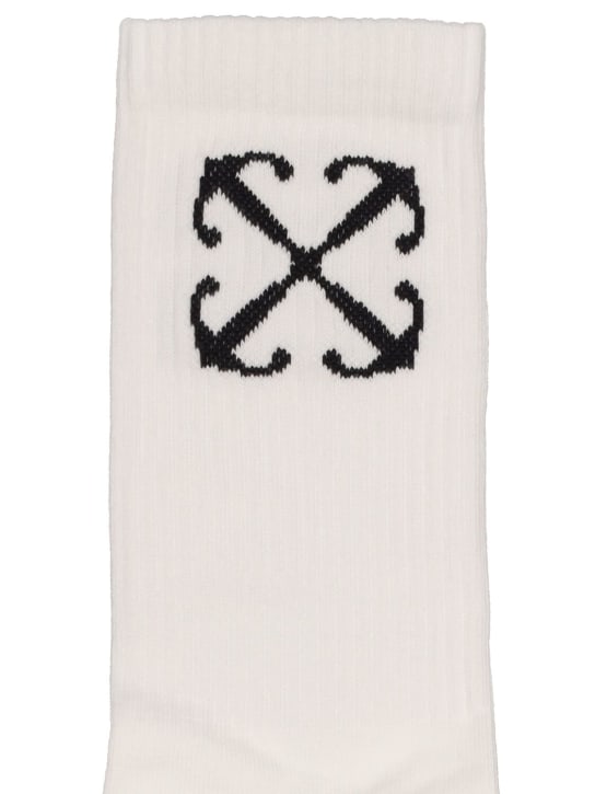 Off-White: Arrow cotton blend socks - White - men_1 | Luisa Via Roma