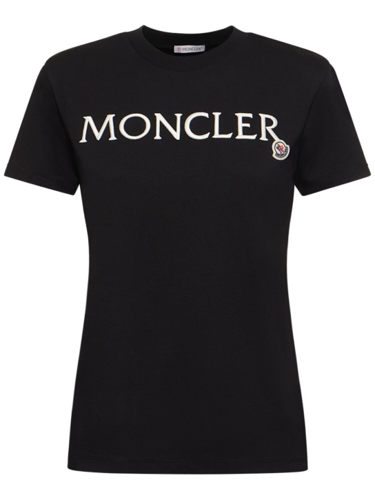 Moncler: T-shirt en coton biologique à logo brodé - Noir - women_0 | Luisa Via Roma