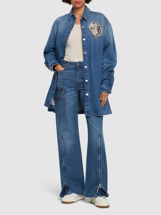 Stella McCartney: Oversized Hemd aus Denim mit Kristallverzierung - Blau - women_1 | Luisa Via Roma