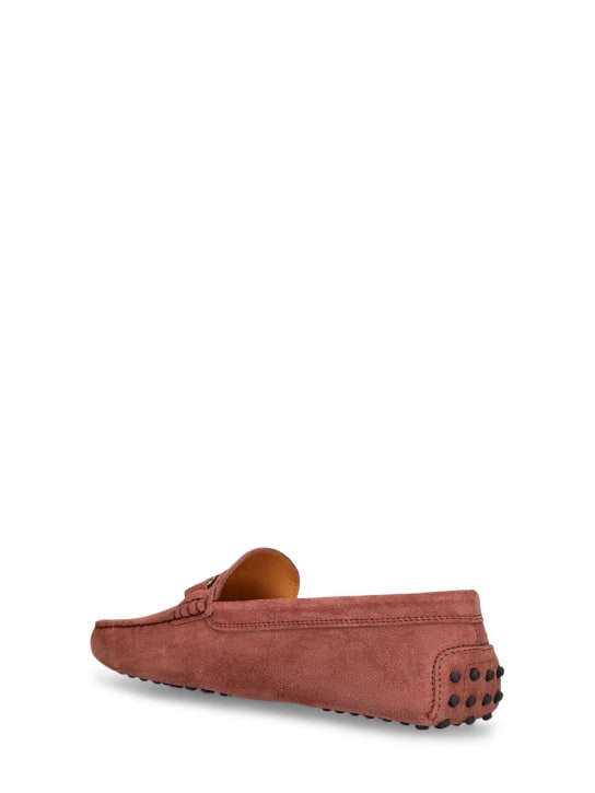 Tod's: Mocassini Gommini in camoscio - Tan - women_3 | Luisa Via Roma