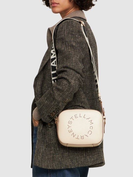 Stella McCartney: Soft faux leather camera bag - Pure White - women_1 | Luisa Via Roma