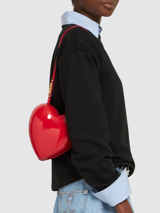 Moschino: Heartbeat漆皮单肩包 - 红色 - women_1 | Luisa Via Roma