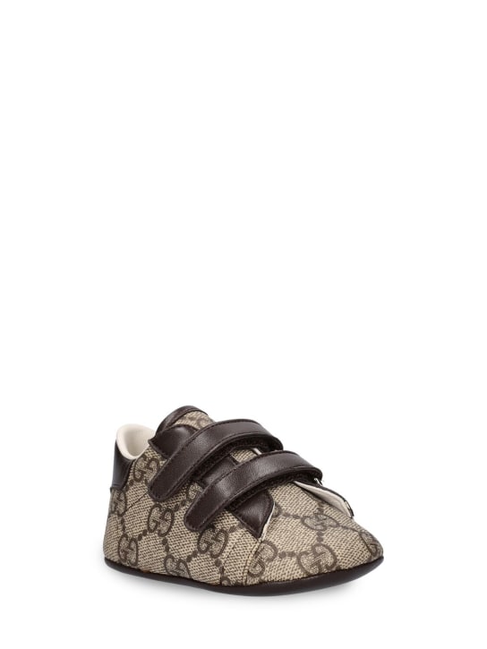Gucci: GG Supreme pre-walker shoes - Beige/Ebony - kids-girls_1 | Luisa Via Roma