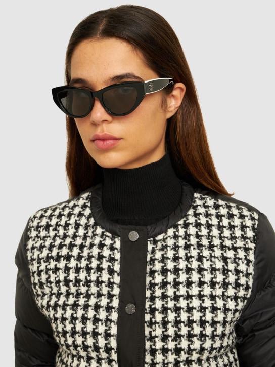 Moncler: Modd cat-eye acetate sunglasses - Parlak Siyah - women_1 | Luisa Via Roma