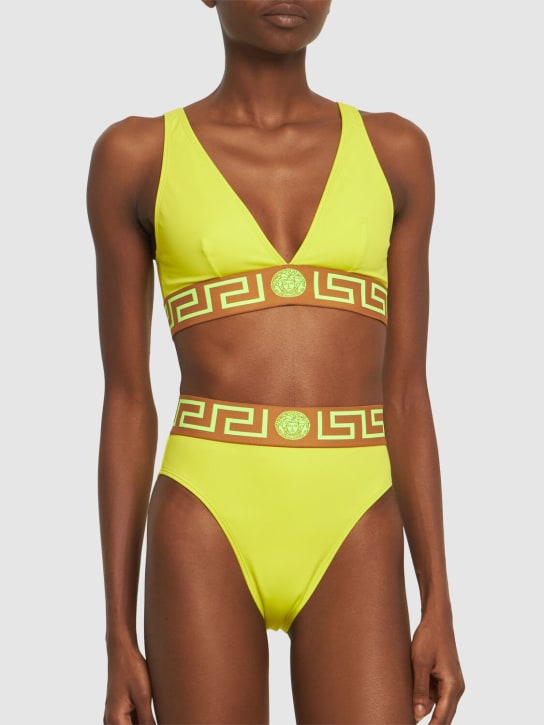 Versace: Top bikini a triangolo in Lycra con greca - Giallo - women_1 | Luisa Via Roma