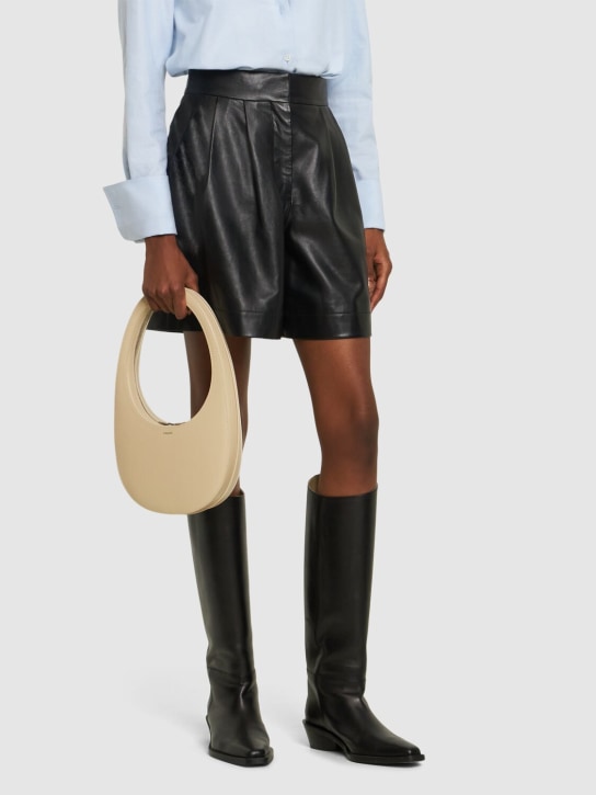 Coperni: Swipe leather shoulder bag - Kum rengi - women_1 | Luisa Via Roma