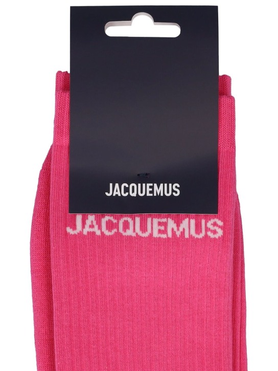 Jacquemus: Socken aus Baumwolle „Les Chaussettes Jacquemus“ - Dunkelrosa - men_1 | Luisa Via Roma