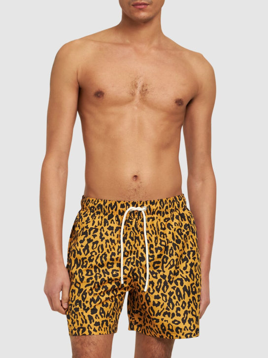 Palm Angels: Cheetah科技织物沙滩裤 - 橙色/黑色 - men_1 | Luisa Via Roma