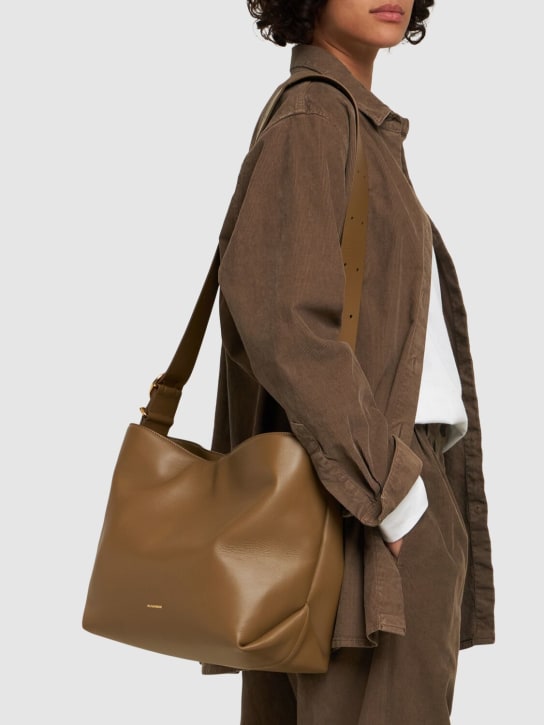 Jil Sander: Medium Folded leather tote bag - Honey Blonde - women_1 | Luisa Via Roma