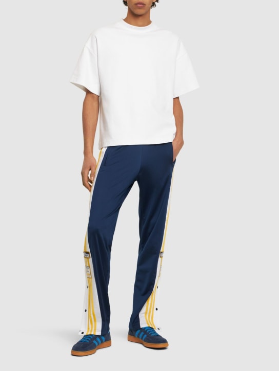 adidas Originals: Adibreak科技织物运动裤 - 蓝色/白色/金色 - men_1 | Luisa Via Roma