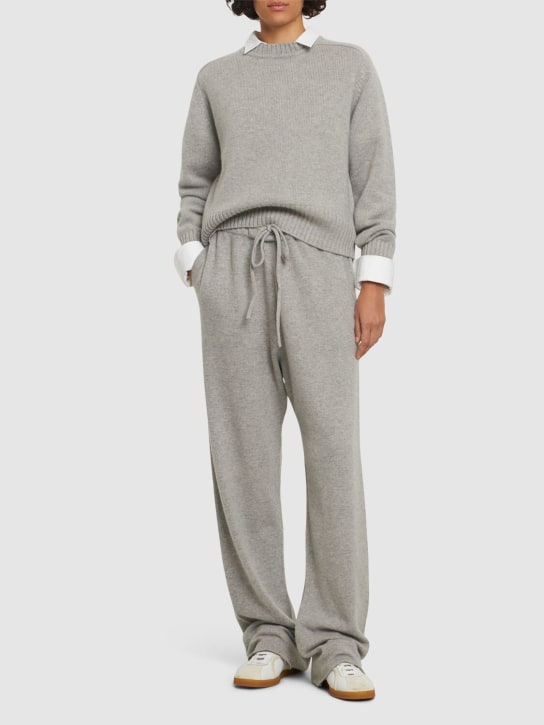Extreme Cashmere: Rush knitted cashmere blend pants - Grey - women_1 | Luisa Via Roma