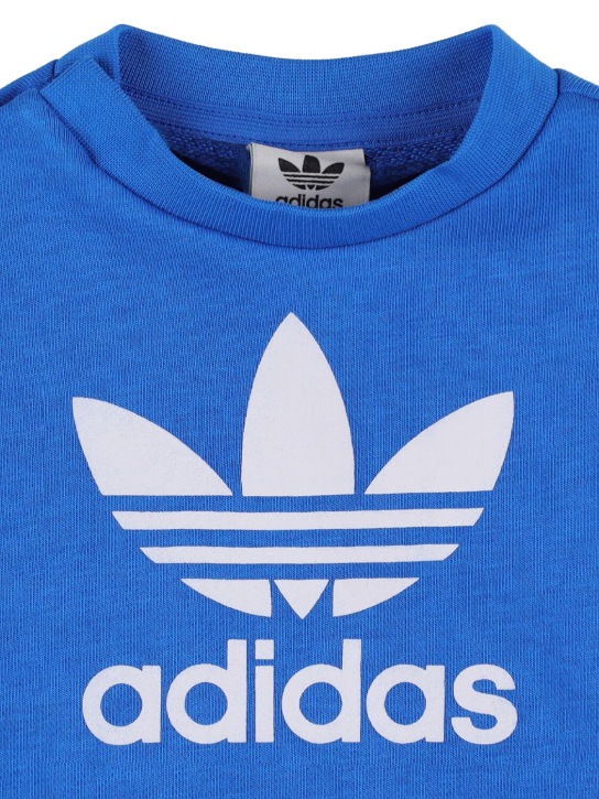 adidas Originals: Sweatshirt und Trainingshose aus Baumwollmischung - Blau - kids-boys_1 | Luisa Via Roma