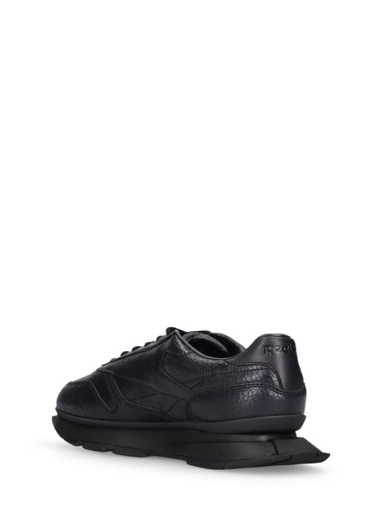 Reebok Classics: Classic LTD leather sneakers - men_3 | Luisa Via Roma