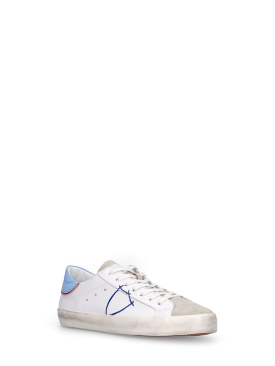 PHILIPPE MODEL: Paris leather lace-up sneakers - Beyaz/Açık mavi - kids-boys_1 | Luisa Via Roma