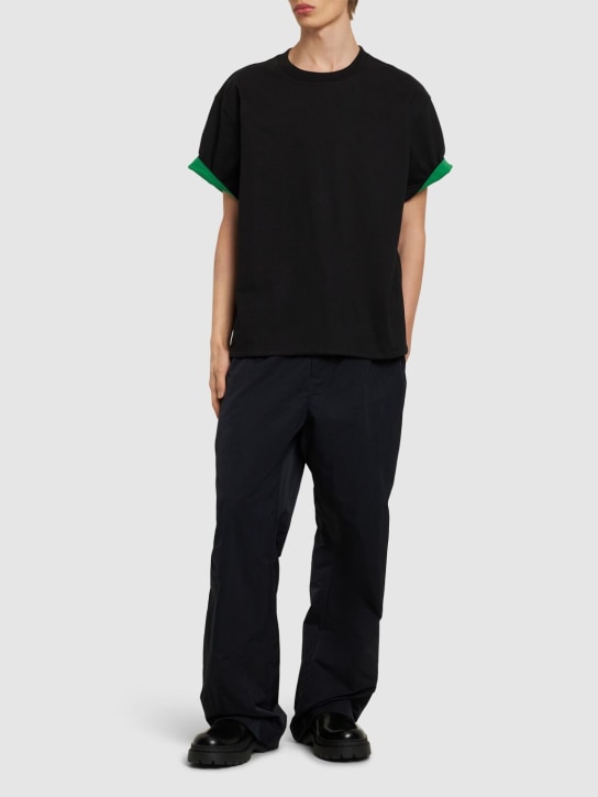 Bottega Veneta: T-shirt en jersey de coton à double couche - Black/Parakeet - men_1 | Luisa Via Roma