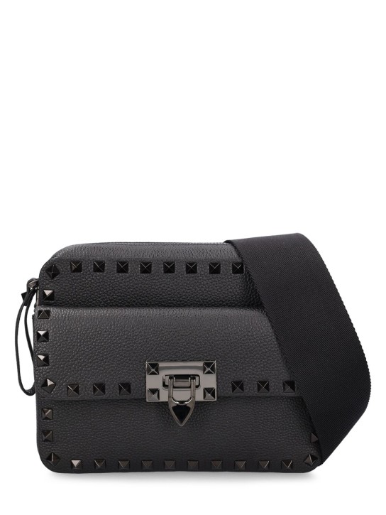 Valentino Garavani: Rockstud grained leather crossbody bag - Black - men_0 | Luisa Via Roma