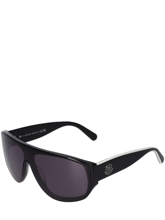 Moncler: Tronn Shield acetate mask sunglasses - Shiny Black - women_1 | Luisa Via Roma