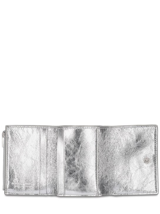 Bottega Veneta: Intrecciato leather compact wallet - Silver-sil - women_1 | Luisa Via Roma