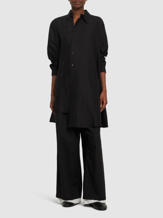 Yohji Yamamoto: Asymmetrisches Garbardine-Hemd mit Knöpfen - Schwarz - women_1 | Luisa Via Roma