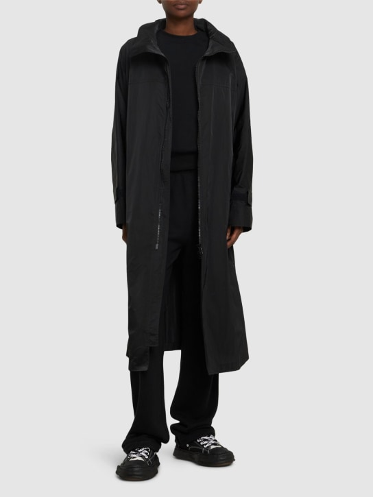 Yohji Yamamoto: Hooded tech long coat - women_1 | Luisa Via Roma