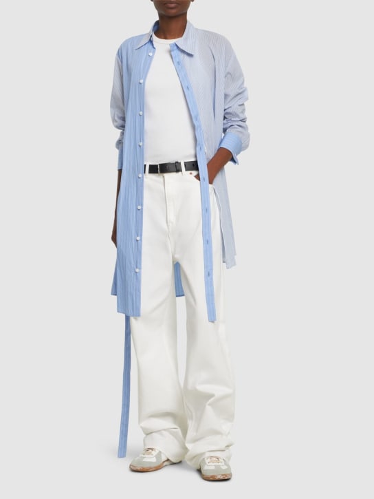 Yohji Yamamoto: Chemise zippée asymétrique en coton à rayures - Bleu Clair/Blanc - women_1 | Luisa Via Roma