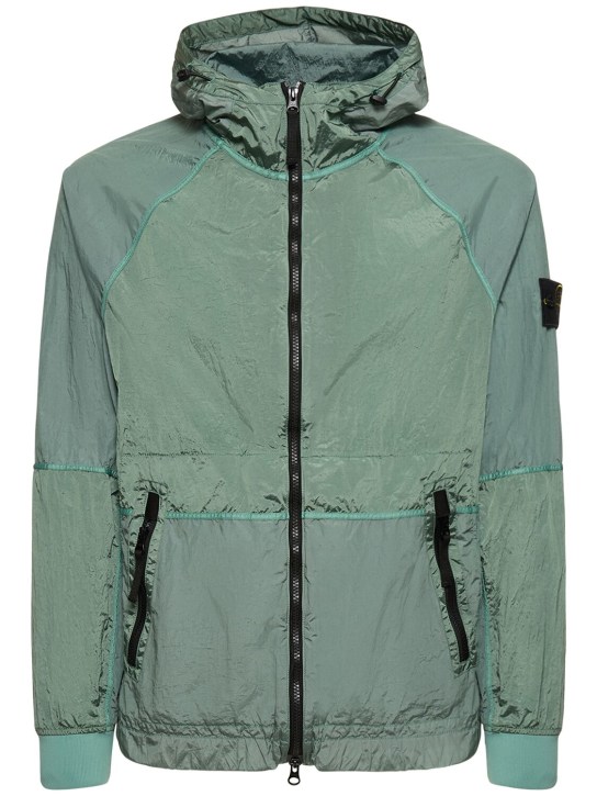 Stone Island: Hooded Econyl nylon jacket - Açık Yeşil - men_0 | Luisa Via Roma