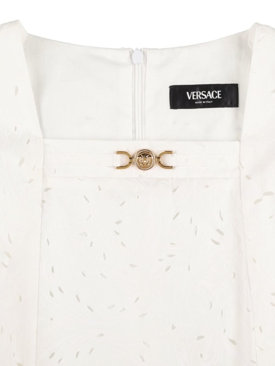 Versace: Vestido de encaje sangallo de popelina - Blanco - kids-girls_1 | Luisa Via Roma