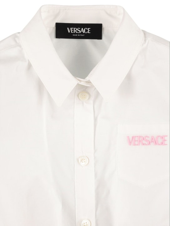 Versace: Camicia in popeline di cotone con ricami - Bianco/Rosa - kids-girls_1 | Luisa Via Roma