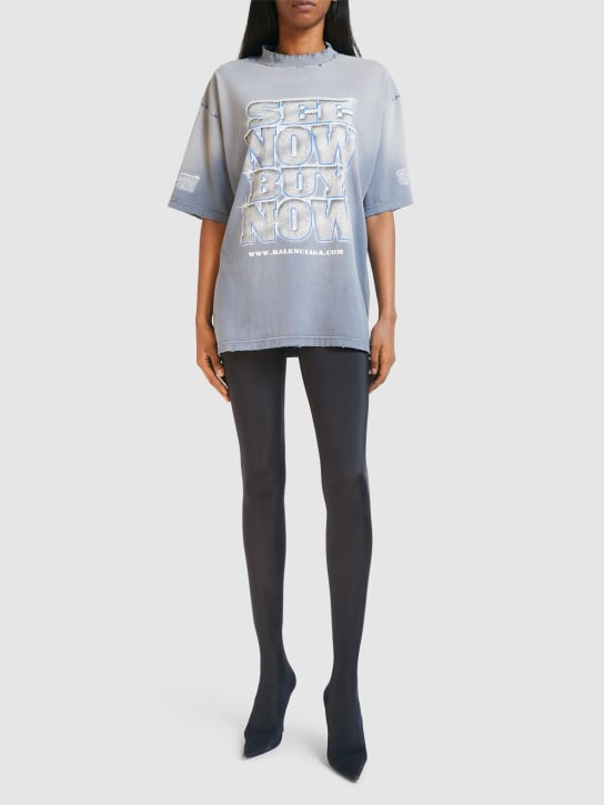 Balenciaga: T-shirt boxy en coton imprimé - Bleu Délavé - women_1 | Luisa Via Roma