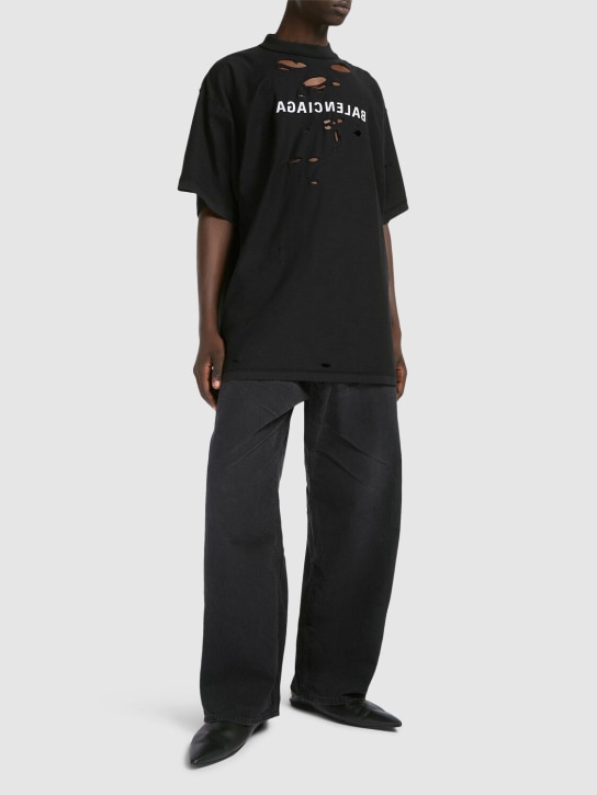 Balenciaga: T-shirt en coton d'aspect usé Inside Out - Noir Délavé - men_1 | Luisa Via Roma