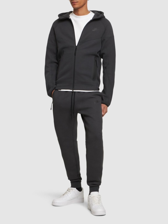 Nike: Windrunner Tech Fleece full-zip hoodie - Anthracite/Black - men_1 | Luisa Via Roma