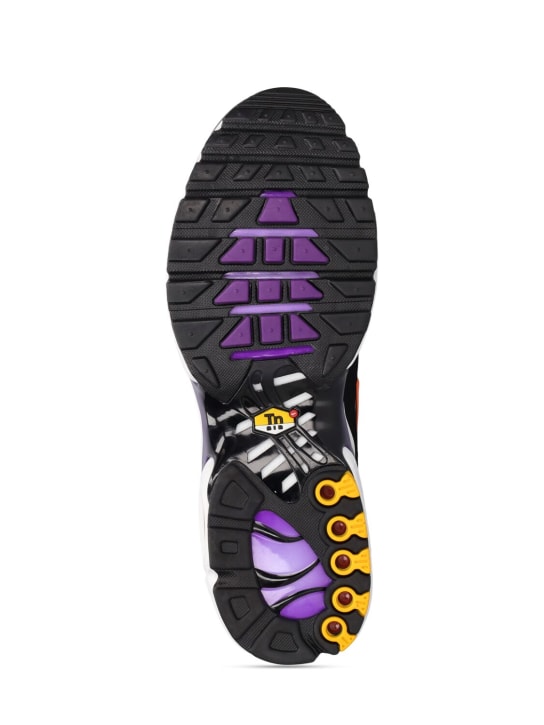Nike: Sneakers "Air Max Plus OG" - men_4 | Luisa Via Roma
