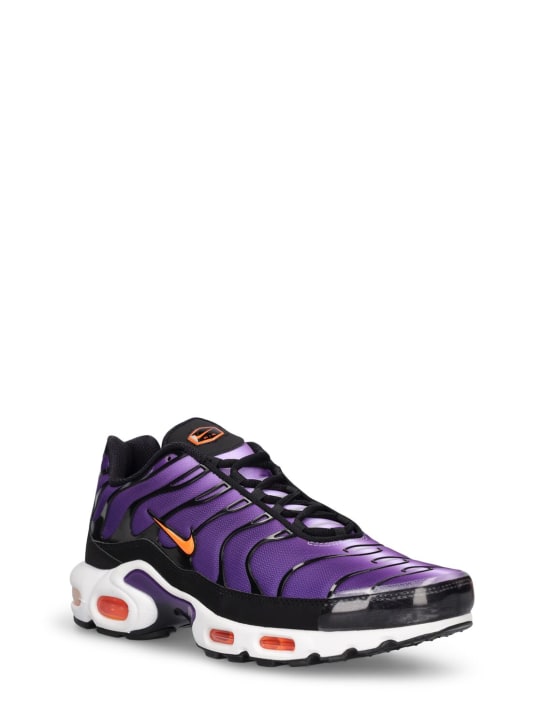 Nike: Sneakers "Air Max Plus OG" - men_2 | Luisa Via Roma